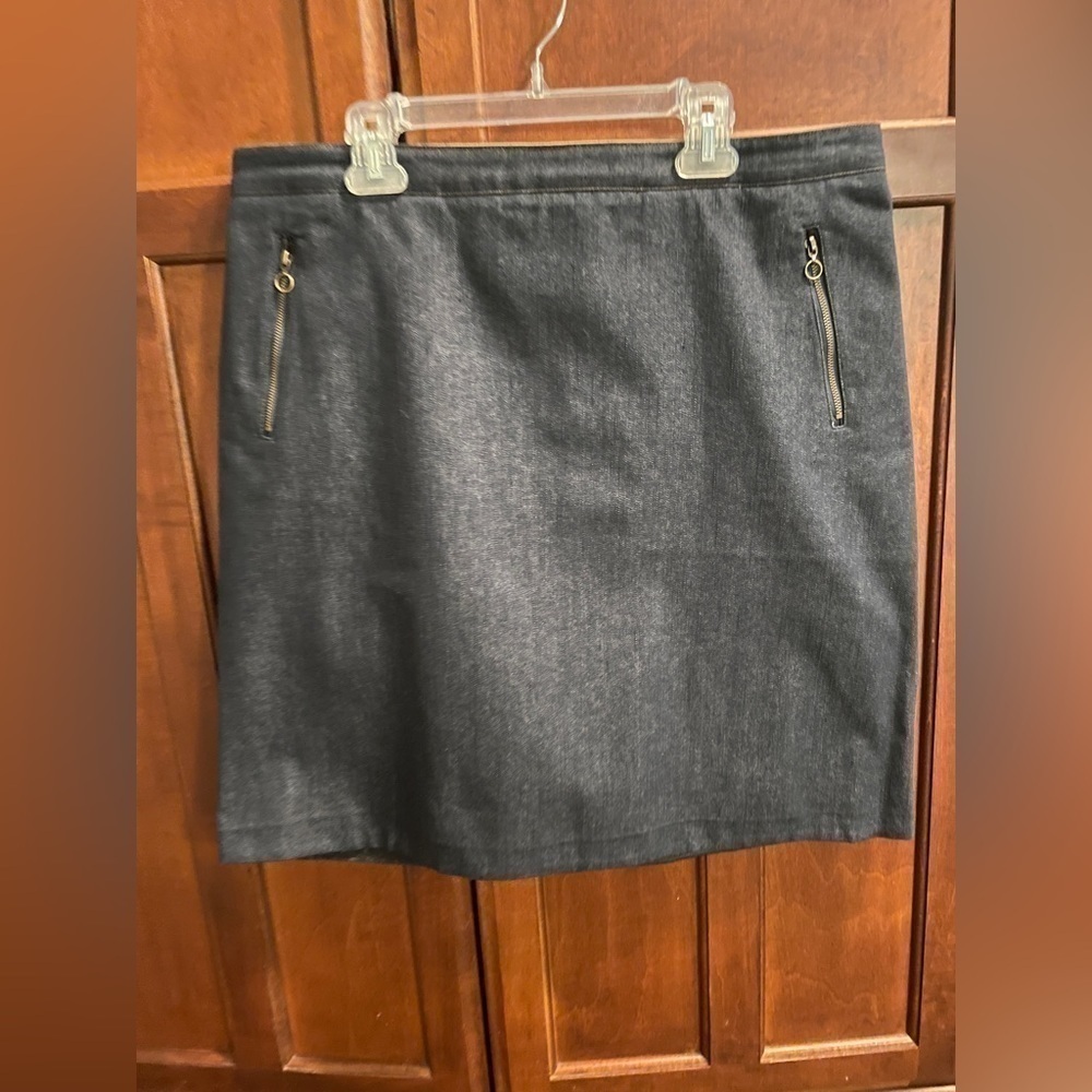 𝅺s7 - Dark denim skirt
